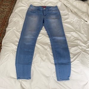 Guess Light Wash Jeans
